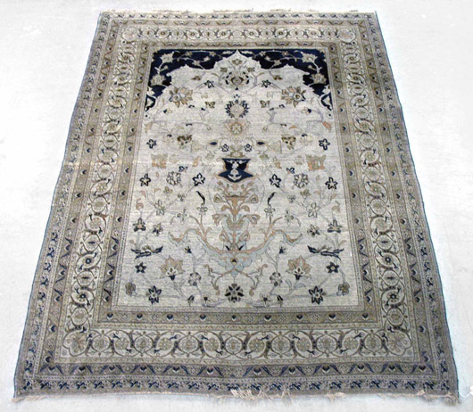 Fine-quality hand-tied Tabriz rug, 71 by 96 inches, late 18th to early 19th century, $8,050. Stephenson’s Auctioneers image.